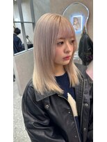 ロンド レア 天神大名店(Lond Le’a)&nbsp;ホワイトブロンド/外ハネボブ /ワイドバング/ブルーブラック