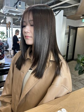 イット(it.) kana 暗髪 グレージュ