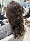 ★ハイライトカラー×スモーキーベージュ