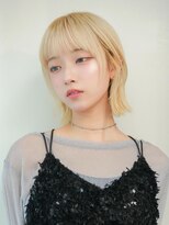 テトラ バイ ネオリーブ 横浜西口店(tetra by neolive)&nbsp;切りっぱなしボブ顔まわりカットブロンド横浜　成田