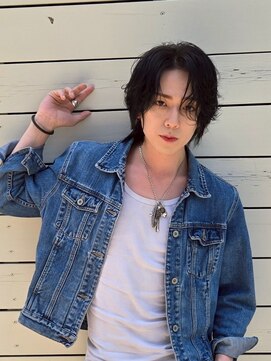 コアテラス(CORE Terrace) 黒髪/無造作流しスタイル