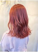 コーラルピンク×ミディアムヘアー8.22ハイライトカラー