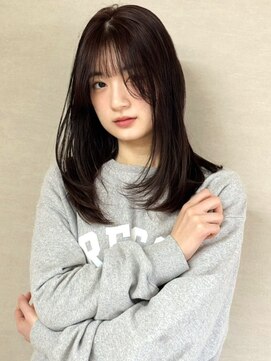 トナリ(tonari) 暗髪オリーブベージュ レイヤーカット 似合わせ【鹿児島中央駅】