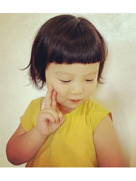 パルミエ(Palmier) 前髪パッツン・外ハネボブ