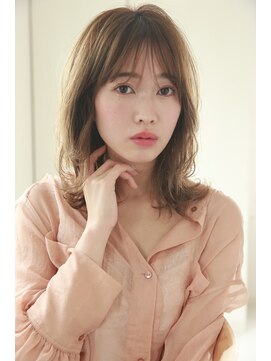 エクリフルール(equri fleur) 【イルミナカラーヌード】　ふんわりミディアムレイヤー