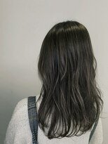 エヌプラス(N+)&nbsp;黒髪グラデヘアーオリーブグレー小顔に見せるヘアココアベージュ