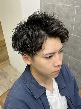 ジゼル(gisele) (戸澤)かきあげパーマスタイル