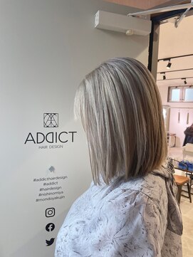 アディクト(ADDICT) ハイトーンベージュ