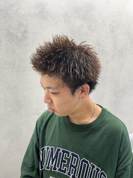 ルースト 西院店(ROOST) スパイキーショート 茶髪 大人カラー