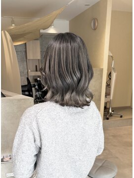 キールーム 伊丹西台店(Kir'oom) バレイヤージュ/ハイライト/グレージュ/グラデーションカラー