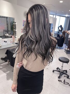 キング 梅田(K!ng) 縮毛矯正髪質改善ハイライトレイヤーカット梅田美容室エクステ