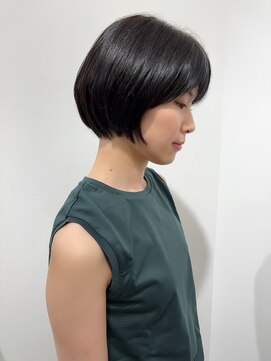 アヴェル 自由が丘(Avelle) 30代40代50代ひし形丸み小顔前下がりショートボブ