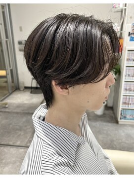 ゴート(GOATO) 前下がり ナチュラルセンターパート