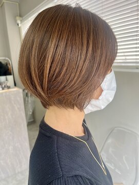 ダイアモンドリリーキートス(Diamond Lily kiitos) ミディアムヘア/暗めカラー/グランマッシュ/一宮/レイヤー