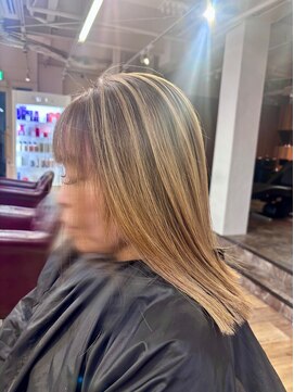 アフィナー 上大岡(Afinar) shadow roots