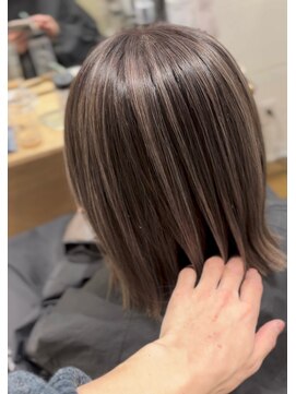 透明感ベージュコントラストハイライト