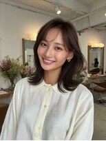 ラファンジュ ヘアー(Rohange hair)&nbsp;ダークアッシュブラウン/結べるレイヤーカット/韓国巻き