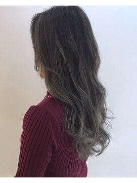 グッデイ ヘアー(GOOD DAY HAIR) 【GOOD DAY HAIR】《バレイヤージュ×シルバー》　　 　　下北沢
