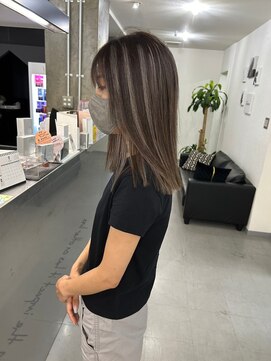 キング 梅田(K!ng) 【梅田】ハイライトカラーホワイトカラー髪質改善カラー