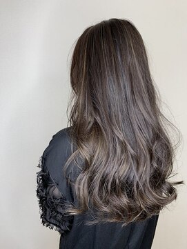 コーボ 柏(COVO) 上品大人ハイライトヘア