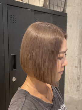 ブリッツバイレボ 船橋(BLITZ by REVO) ☆ beige color ☆【船橋/船橋駅】