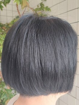 美容室エルザノの写真/天然100％ヘナカラーで手ぐしでまとまるハリ/ツヤのある美髪へ♪