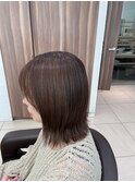 切りっぱなしボブ/オリーブベージュ