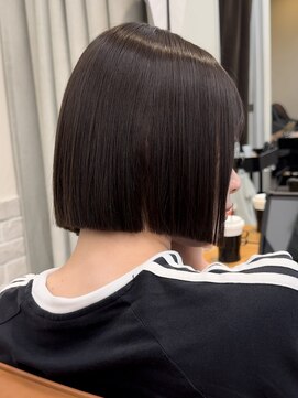 ビューレイギンザ(VIEW LEI GINZA) 切りっぱなしボブ