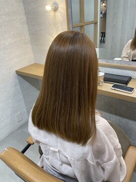 アレクサ 保谷(ALEXA) キャメルベージュ　ハイトーンでもお手入れ次第でしっとり髪