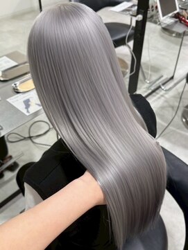 フリーク(FLEEK) レイヤーカット髪質改善ダブルカラーブリーチ三宮