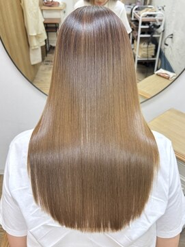 20～30代／カラーをやめて髪を綺麗にしたい方へ／美髪エステ