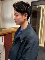 アトリエ(atelier.)&nbsp;スパイラルパーマ ツーブロック 刈り上げ 20代 眉カット