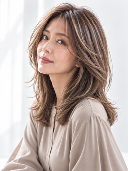 ネオヘアー 天満橋(Neo hair)の写真/白髪ボカシのハイライトで自然に白髪染め!透明感ある大人の髪色を叶えるサロンです♪