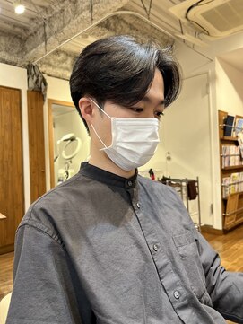 エクリ 麻布十番(equri) ニュアンスパーマセンターパート