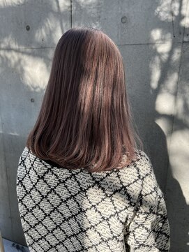 ベレーザ 渋谷(BELEZA) 4080ミルクティーアッシュ艶髪タンバルモリボブニュアンスカラー