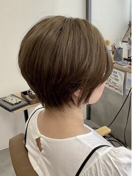 サロン 半田店(SALON)の写真/色気のある大人女性の魅力を引き出すショートスタイル！骨格・髪質を見極めてカットしてくれるから再現性◎