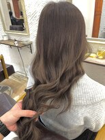 アマレット(Amaretto) 大人気!グレージュカラー