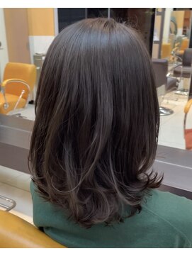 キサ ファータ 恵比寿(kisa fata) グレーベージュ、ニュアンスカラー、カーキベージュ、