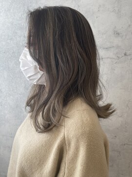 ダリア 横浜(DALIA) こうゆう色味はブリーチですよ/ミルクティー/グレージュ