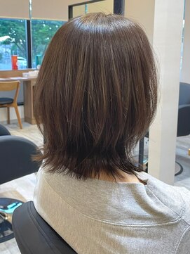 アトリエコア(Atelier Coa) ミルクティーベージュカラーくびれヘアグレージュカラー韓国