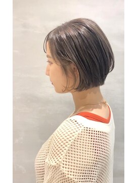 オリガミ トイロ(ORIGAMI TOIRO) インナーカラー×大人ショートボブ