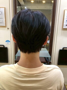 レボルトヘアー(R EVOLUT hair) 刈り上げセンターパート/波巻きツイストスパイラル/柏駅