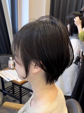 ダイス 岡本 摂津本山(Dice) ボリュームのある艶髪ショート