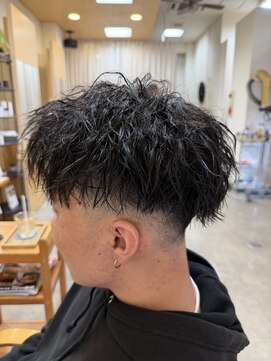 フェイスワン(Face 1) 縦落ちツイスト