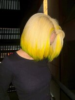 ルル(Lulu)&nbsp;vivid point yellow. style