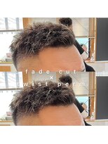 リベルタネオヘアー(LIBERTA NEO HAIR) フェザーツイストハイライトフェード