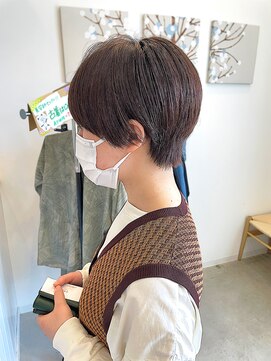 ジジ チーク 栃木(Gigi cheek) ショートヘア ◎