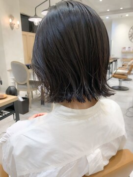 ラボヌール ヘアーウル 春日部西口店(La Bonheur hair heureux) 暗髪でもかわいい大人くびれヘア似合わせカット20代30代40代