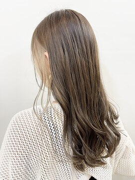 ティンク 横浜(Tink) イヤリングホワイトベージュ/Tink横浜