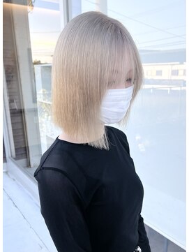 ミノリ(Minori) ホワイトベージュ